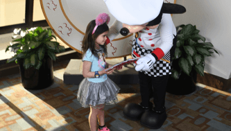 Best Character Dining at Disney World 2023